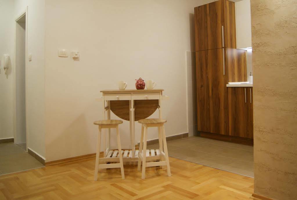 Smart Apartments Skopje Exterior photo